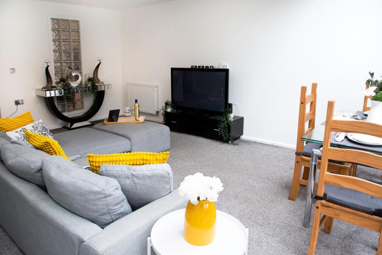 Cozy Townhouse In The Heart Of Greater Manchester Vila Exterior foto